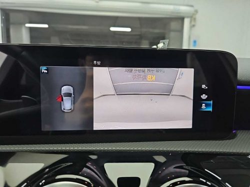 벤츠 A클래스 W177 AMG A45 4MATIC+ 해치백 사진 모두보기