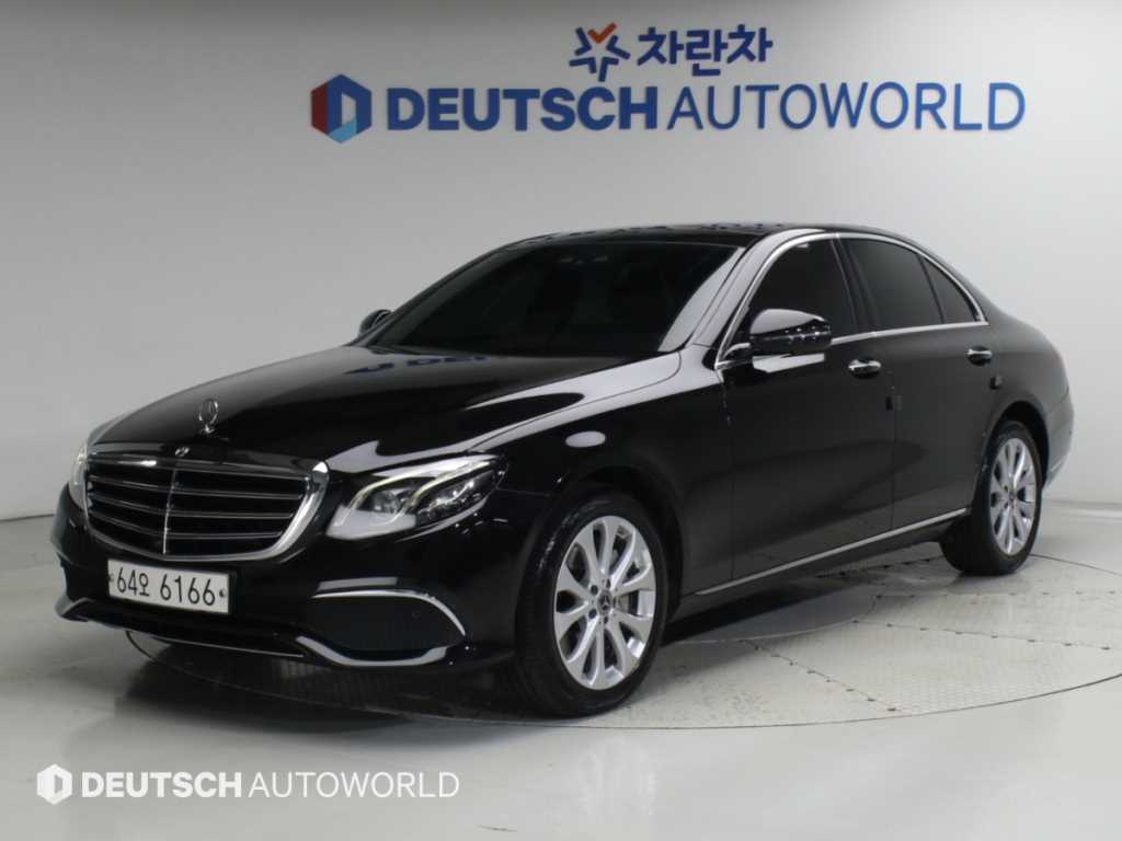 벤츠 E-클래스 W213 E300 4MATIC 아방가르드