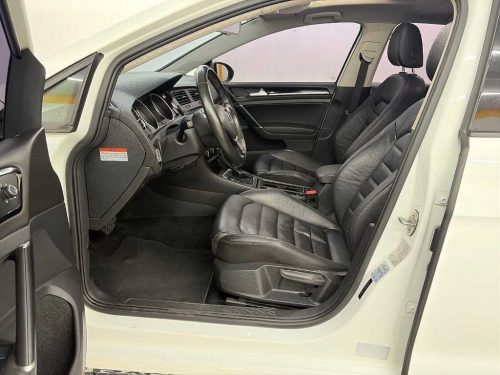 폭스바겐 골프 7세대 2.0 TDI 사진 11