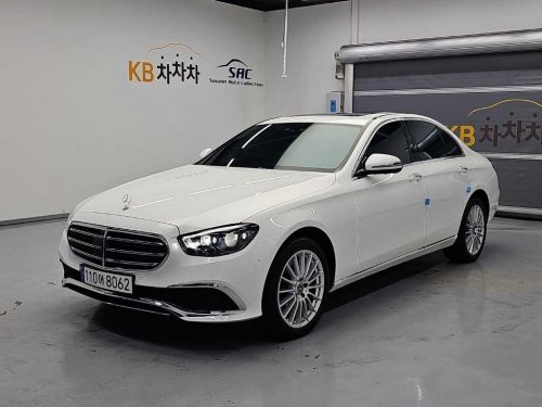 벤츠 E-클래스 W213 E220d 4MATIC 익스클루시브