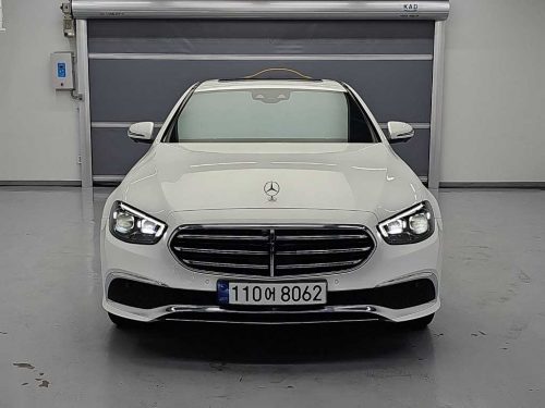 벤츠 E-클래스 W213 E220d 4MATIC 익스클루시브 사진 2