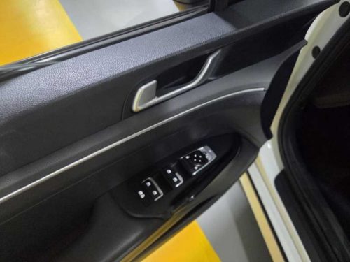Kia K5 3rd Gen 2.0 Trendy photo 5