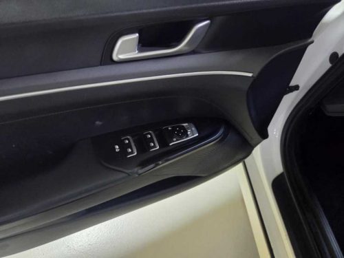 Kia K5 3rd Gen 2.0 Trendy photo 5