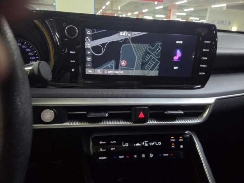 Kia K5 3rd Gen 2.0 Trendy photo 9