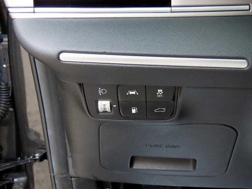 Hyundai The New Grandeur IG LPI 3.0 Exclusive photo 12
