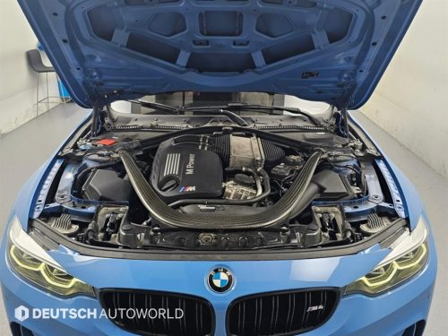 BMW M4 (F82) 쿠페 컴패티션 사진 6