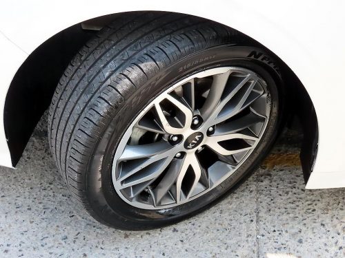 Kia K5 3rd Gen 2.0 Trendy photo 19