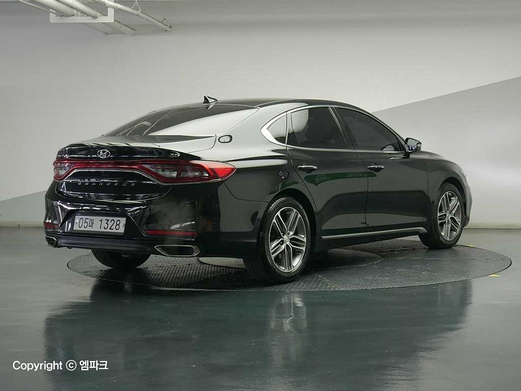 차량사진 4