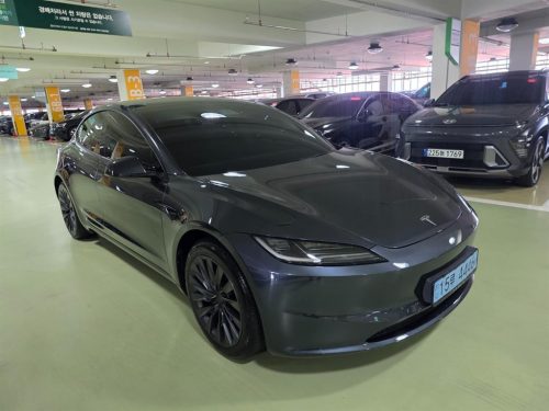 테슬라 모델 3 RWD 사진 모두보기