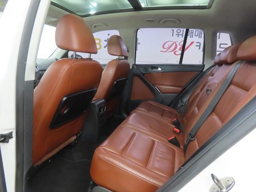 폭스바겐 티구안 2.0 TDI 사진 6