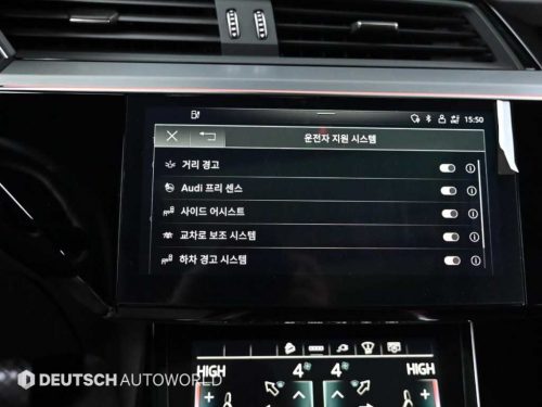 아우디 e-트론 55 콰트로 스포트백 사진 17