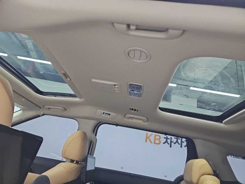 기아 카니발 4세대 디젤 9인승 시그니처 사진 16