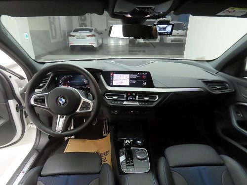 BMW 1시리즈 (F40) 120i M 스포츠 사진 8
