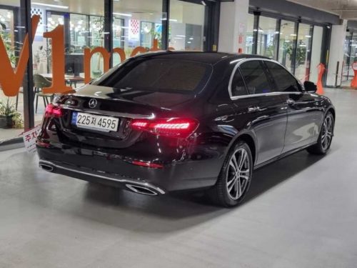 벤츠 E-클래스 W213 E250 아방가르드 사진 4