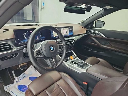 BMW 4시리즈 (G22) 420i 컨버터블 M 스포츠 사진 모두보기