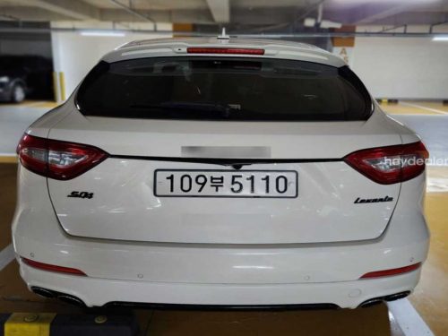 마세라티 르반떼 3.0 S AWD 사진 4