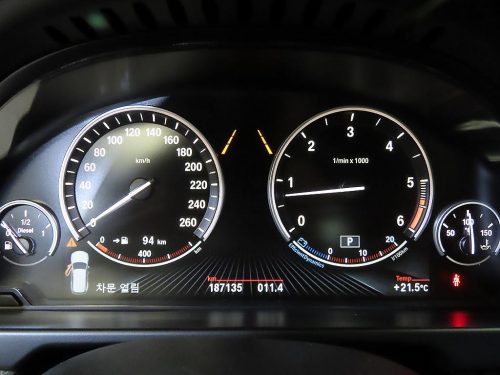 BMW X5 (F15) xDrive 30d 사진 9