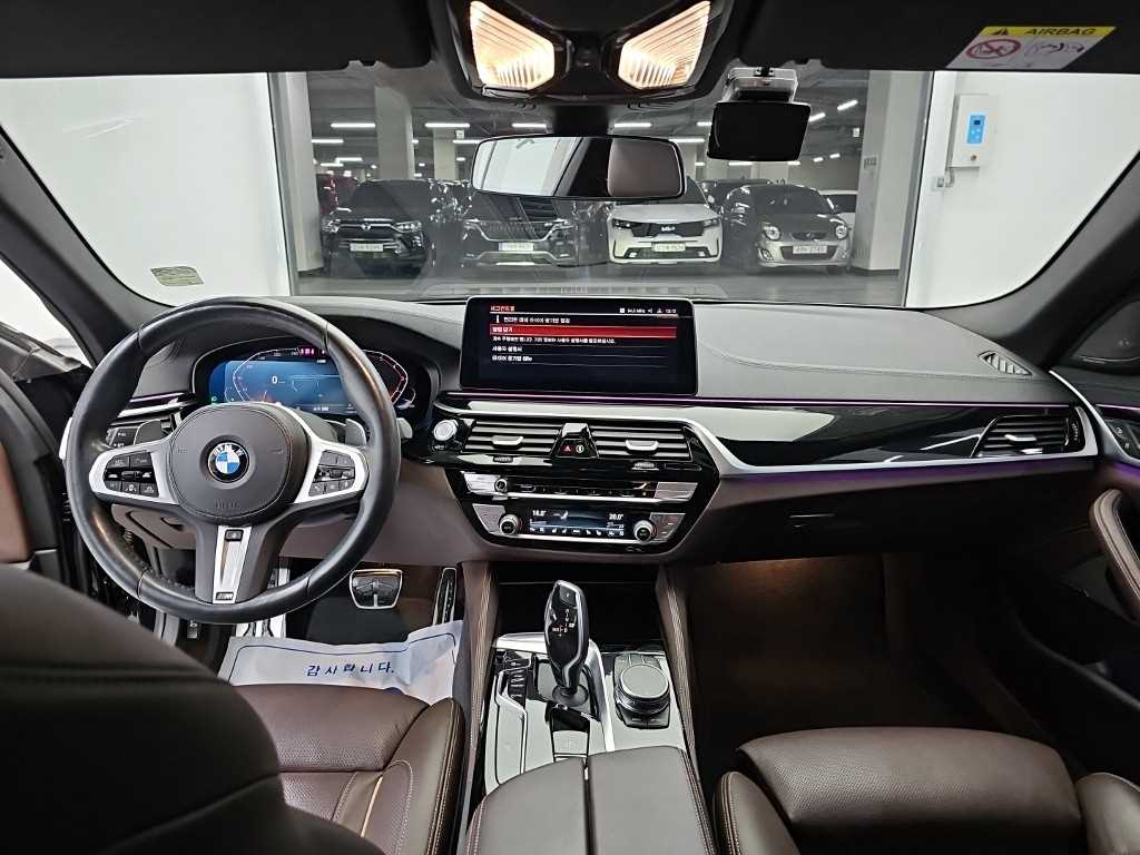 BMW 5시리즈 (G30) 530i xDrive M 스포츠 사진 7