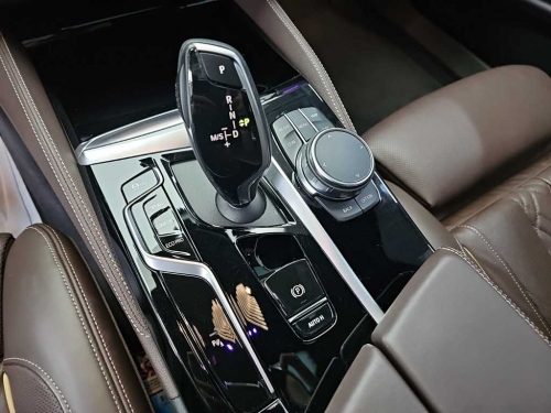 BMW 5시리즈 (G30) 520i M 스포츠 사진 8