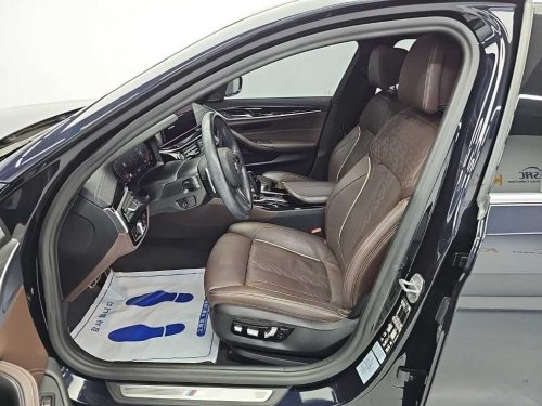 BMW 5시리즈 (G30) 520i M 스포츠 사진 11