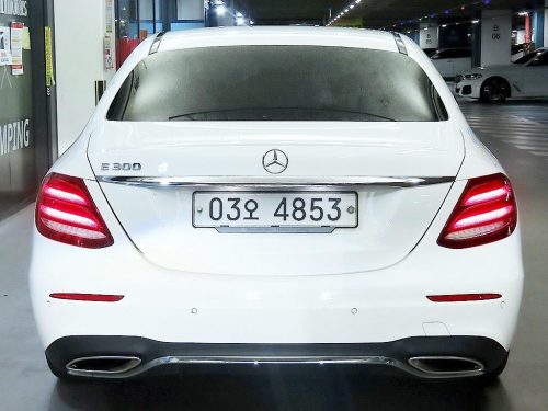 벤츠 E-클래스 W213 E300 AMG LINE 사진 5