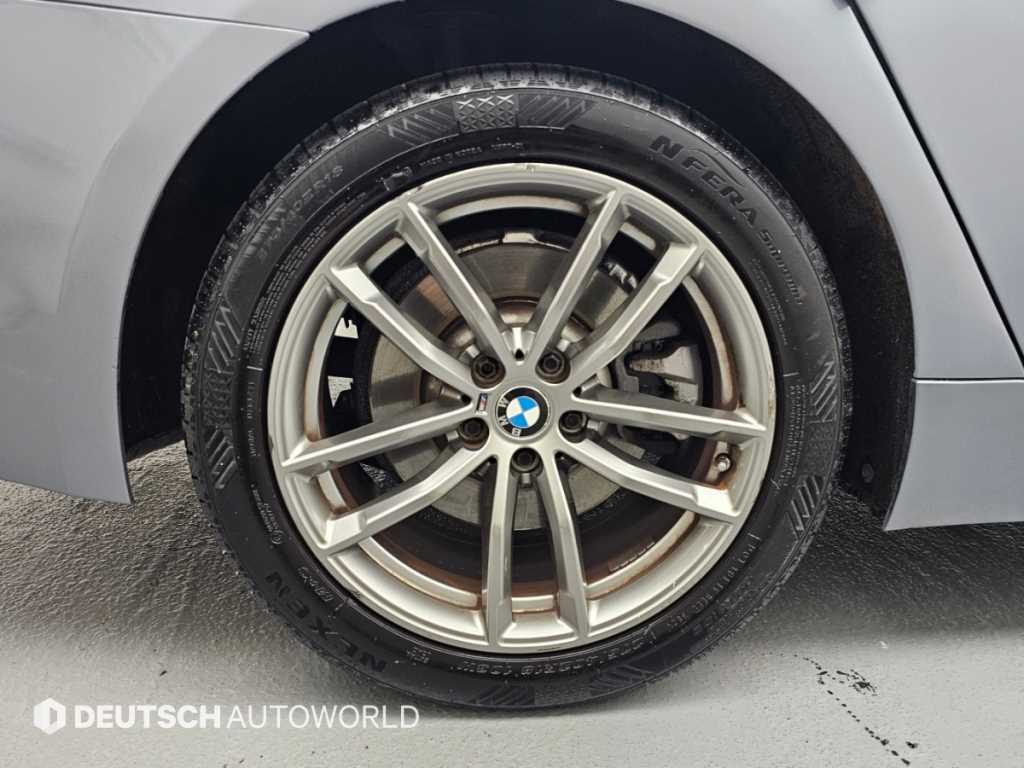 BMW 5시리즈 (G30) 520d xDrive M 스포츠 플러스 사진 5