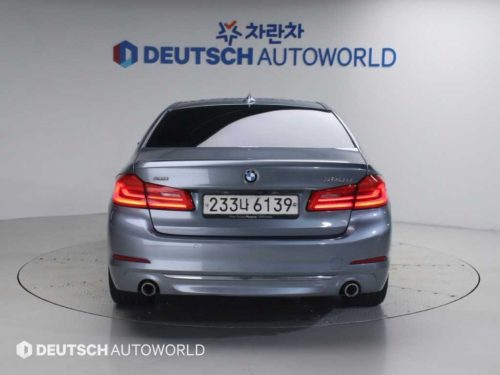 BMW 5시리즈 (G30) 520d xDrive M 스포츠 플러스 사진 4