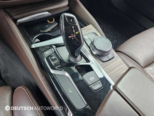 BMW 5시리즈 (F10) 520d 사진 9