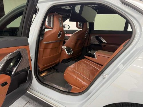 BMW 7시리즈 (G70) 740d xDrive M 스포츠 사진 12