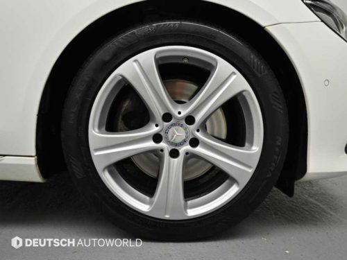 벤츠 E-클래스 W213 E220d 아방가르드 사진 5