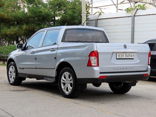 KG모빌리티(쌍용) 코란도스포츠 디젤 4WD CX7 사진 3
