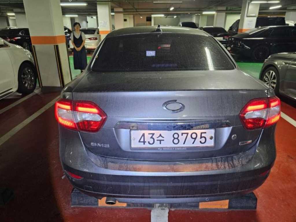 차량사진 2