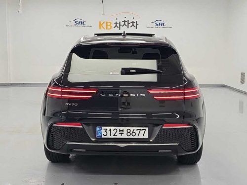 제네시스 GV70 2.2 디젤 2WD 사진 3