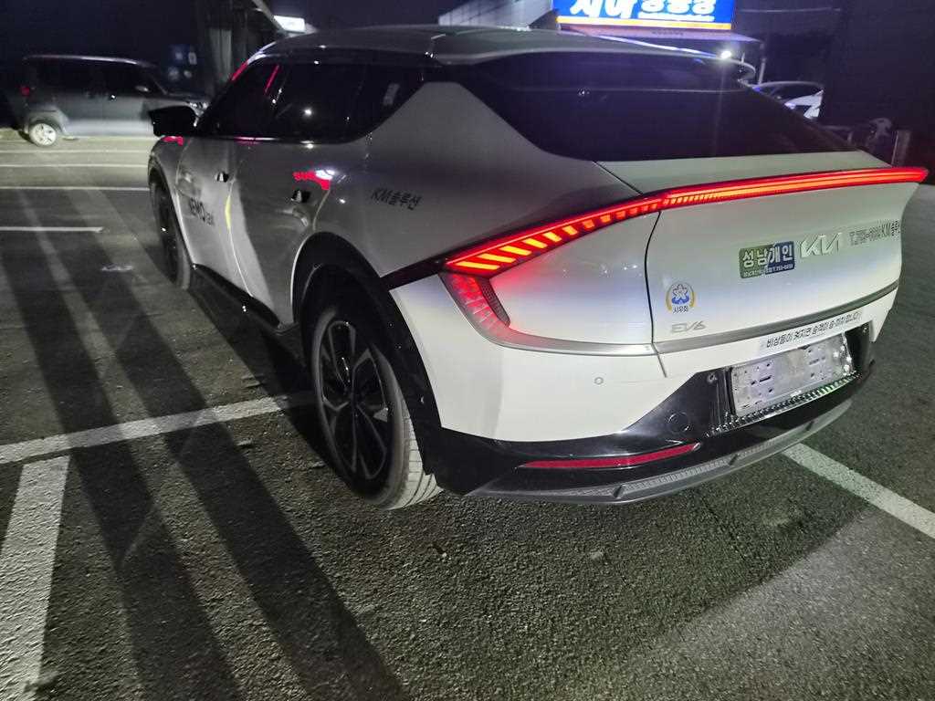 Vehiclephoto 6