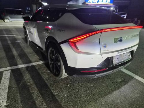 Kia EV6 Long Range AWD Earth photo 6