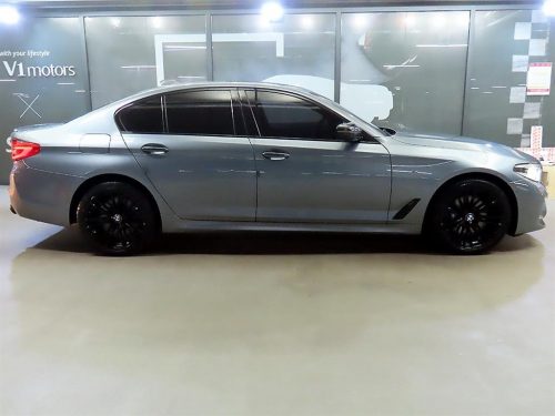 BMW 5시리즈 (G30) 530i xDrive M 스포츠 사진 3