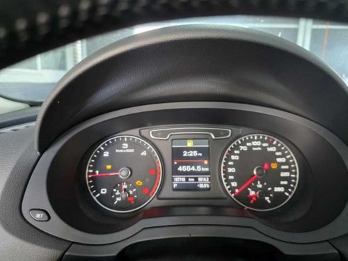 아우디 Q3 2.0 TDI 콰트로