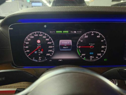 벤츠 E-클래스 W213 E300e 4MATIC 익스클루시브 사진 6