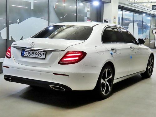 벤츠 E-클래스 W213 E250 아방가르드 사진 4