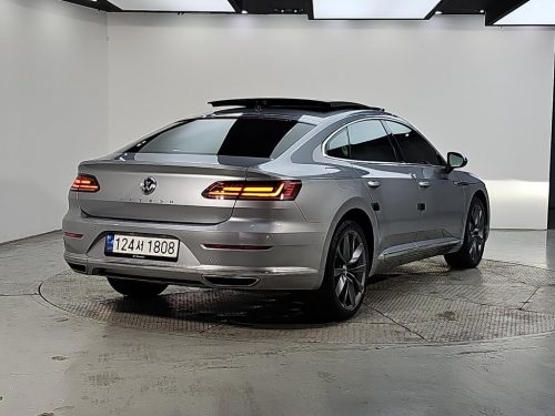 폭스바겐 아테온 2.0 TDI 프레스티지 사진 모두보기