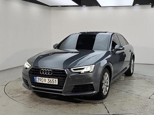 아우디 A4 (B9) 30 TDI