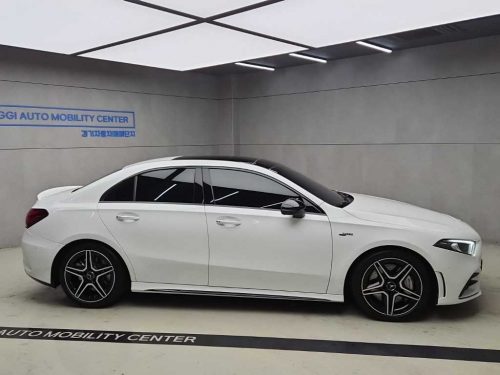 벤츠 A클래스 W177 AMG A35 4MATIC 세단 사진 2