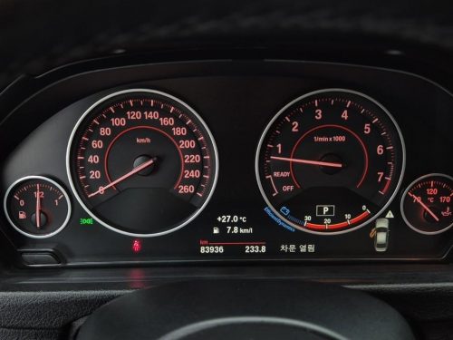 BMW 3시리즈 (F30) 320i M 스포츠 사진 6