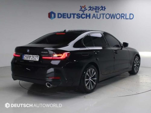 BMW 3시리즈 (G20) 320i 사진 2