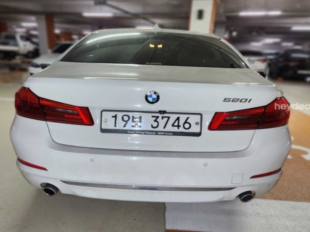차량사진 2
