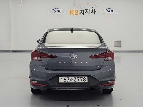 현대 더 뉴 아반떼 AD 1.6 사진 3