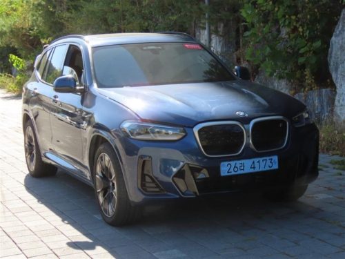 BMW iX3 M 스포츠 사진 2