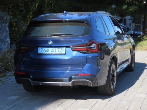 BMW iX3 M 스포츠 사진 3