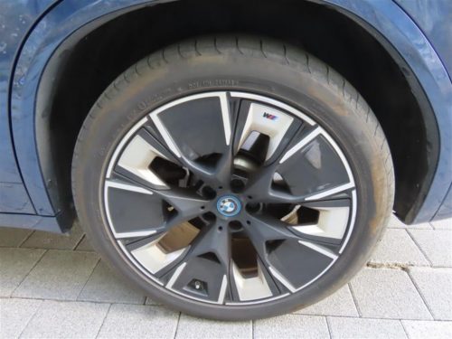 BMW iX3 M 스포츠 사진 17