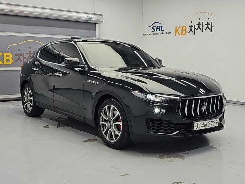마세라티 르반떼 3.0 디젤 AWD 그란 루쏘 사진 4